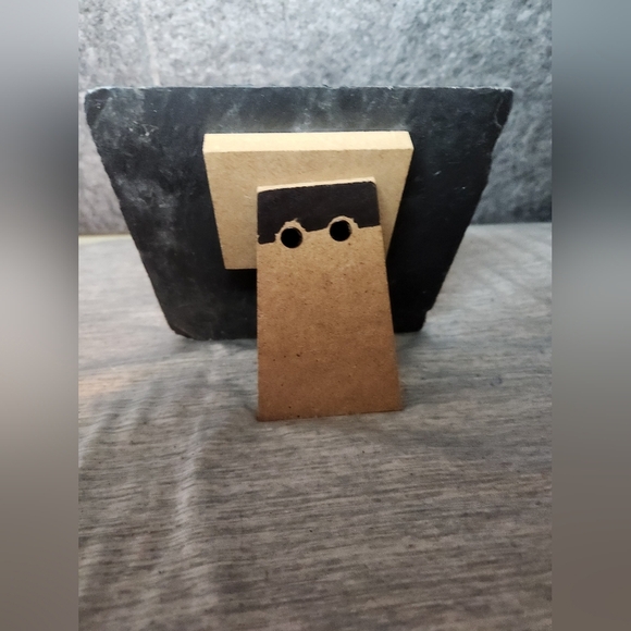 Live Simply Sign On Slate With Easel, 5in x 5in - Picture 3 of 5